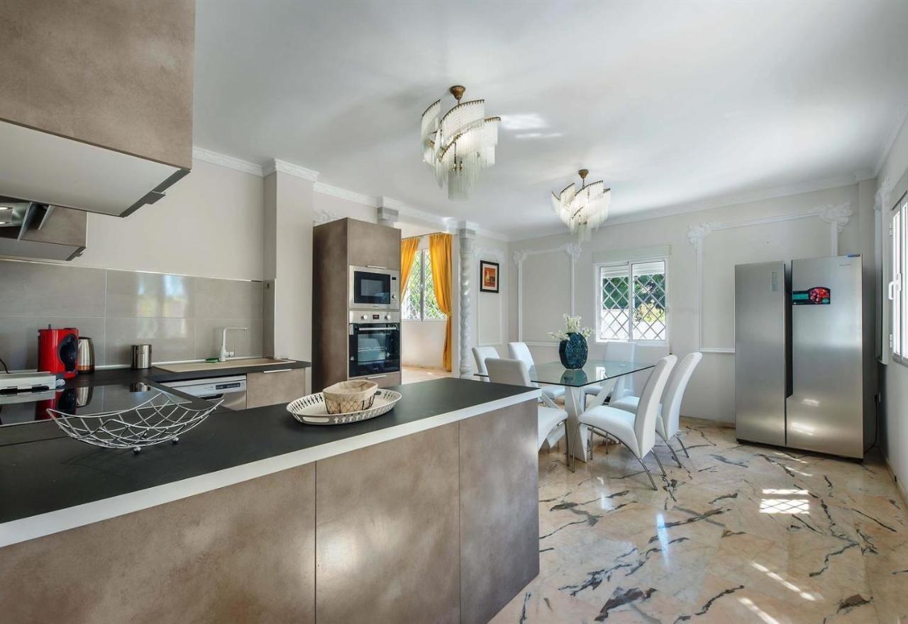 Villa Domus Vesta Марбеля Екстериор снимка